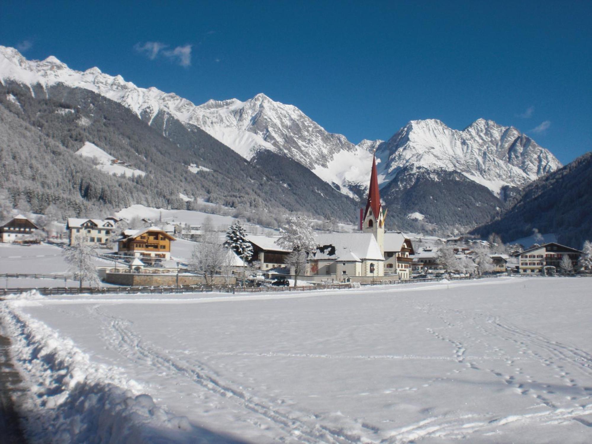 Hotel Messnerwirt Anterselva di Mezzo Ngoại thất bức ảnh