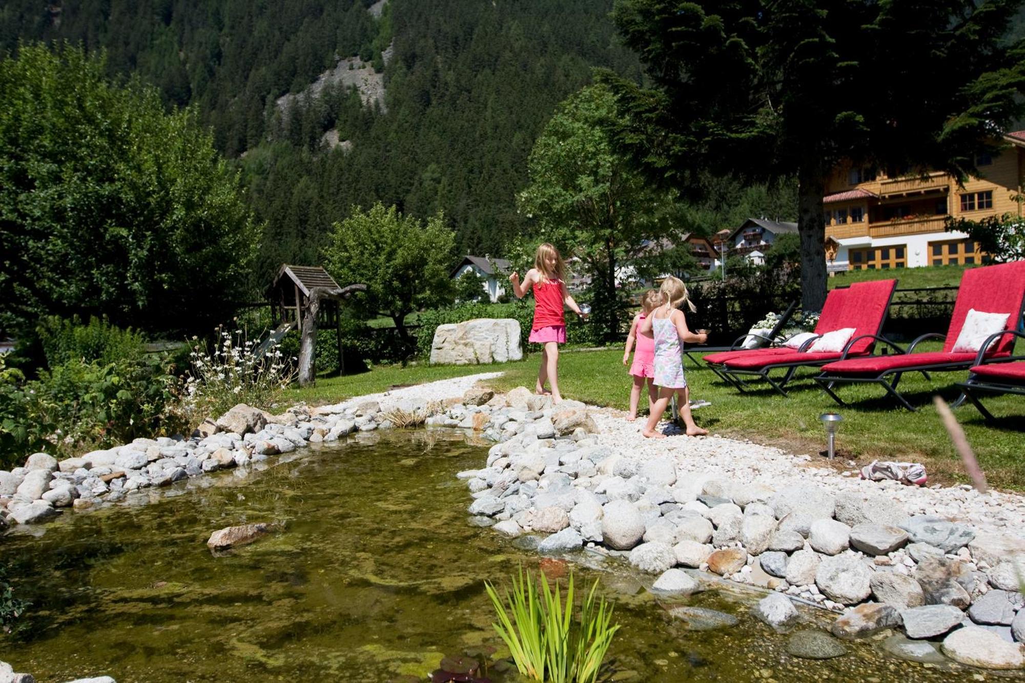Hotel Messnerwirt Anterselva di Mezzo Ngoại thất bức ảnh